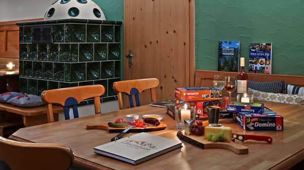 Community Table aus massiver Eiche