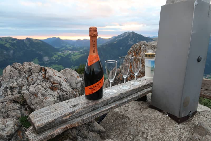 Liebe Bergsonne-Freunde,